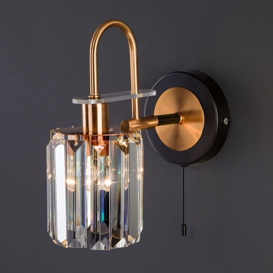 70090/1 / настенный светильник / черный