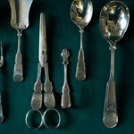 Комплект приборов для сервировки стола