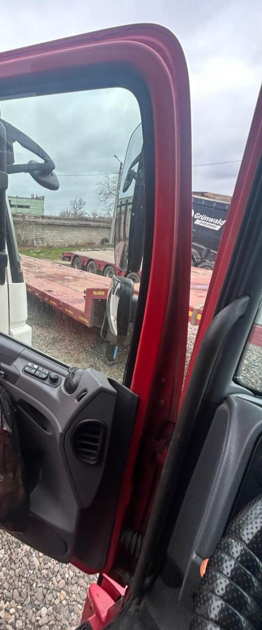 КамАЗ 5490 4x2 Седельный тягач 5490-S5 (Дизельный, 12,0 л, 401 л.с., АТ)