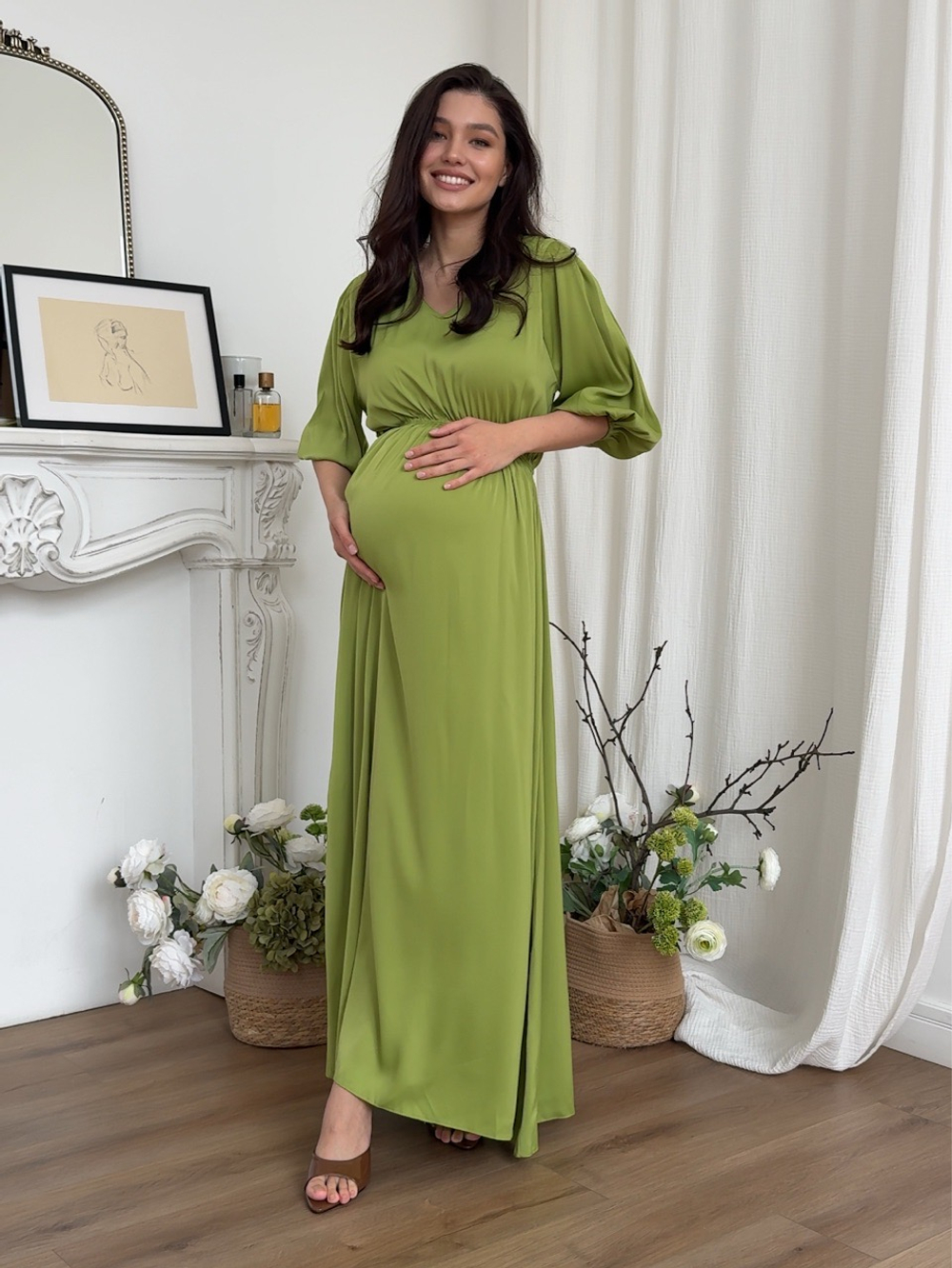 Платье шелковое, длинное, рукава 3/4, на резиночке