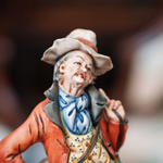 Фарфоровая мануфактура Capodimonte «Охотник с собакой»