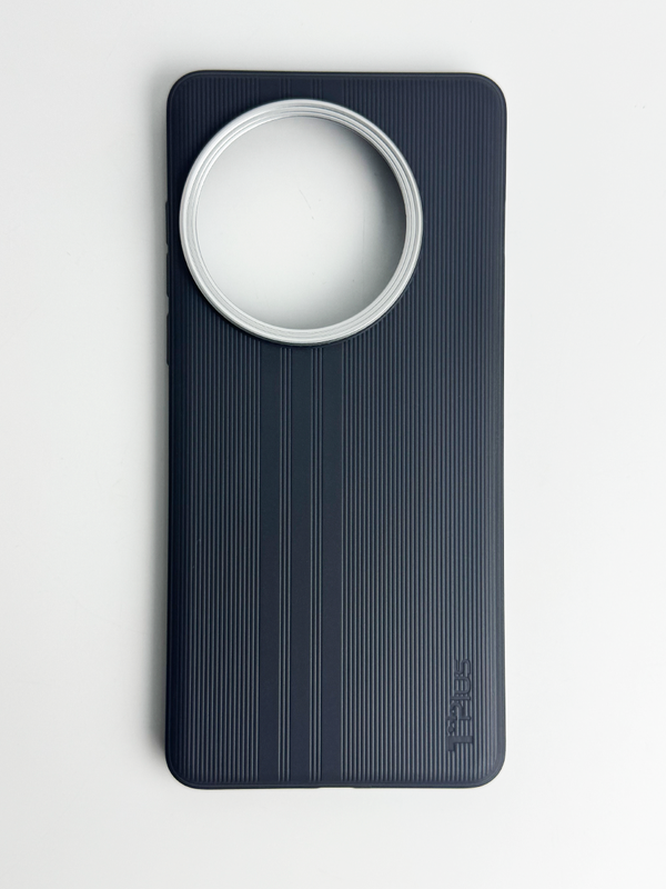 Защитный чехол для Oneplus 13 c MagSafe черный (Black)