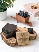 Угольное мыло с маслом ши, какао и розовой глиной