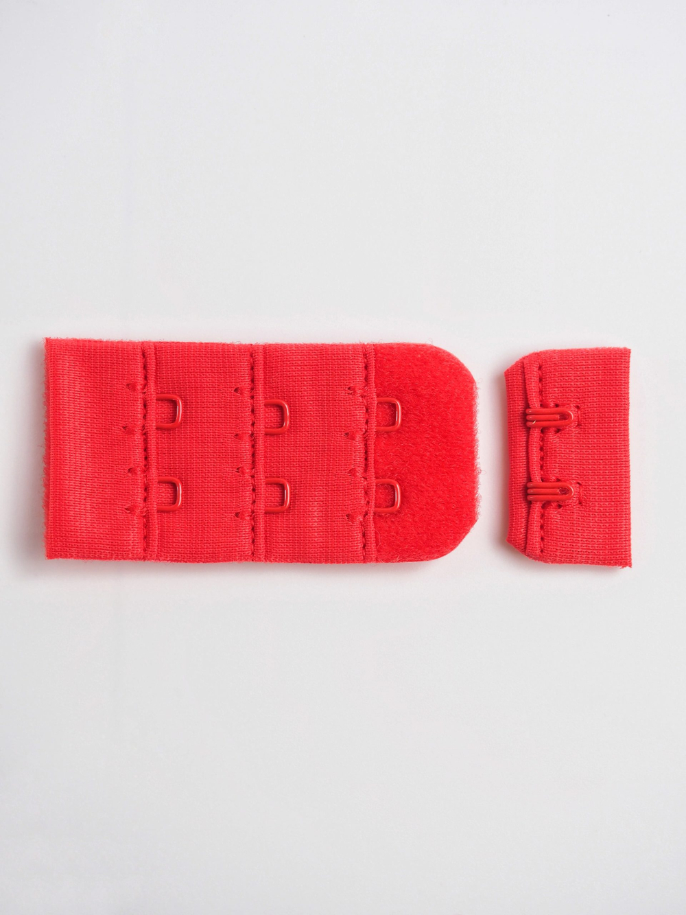 Застежка для бюстгальтера цвет светло-красный с крючками 2х3