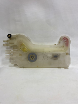 3.2 Теплообменник посудомоечной машины Siemens Bosch 683397 б/у