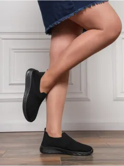 Кроссовки летние текстильные