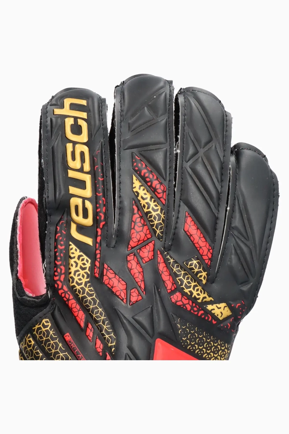 Вратарские перчатки Reusch Attrakt Solid