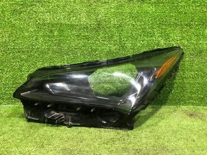 Стекло фары левое Lexus NX 1 (2017-2021)