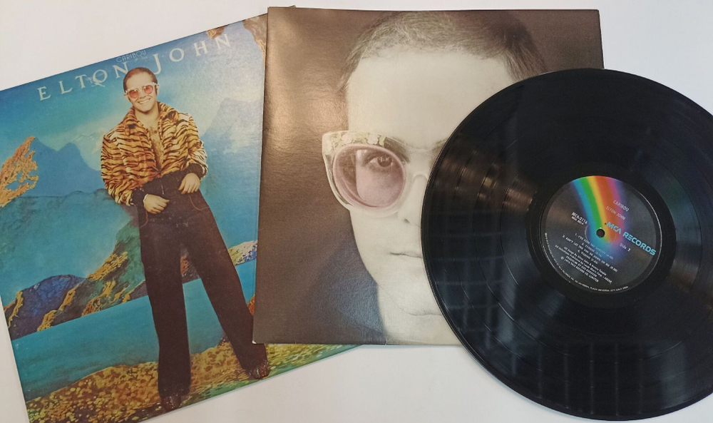 Винтажная виниловая пластинка LP Elton John Caribou (USA 1974)