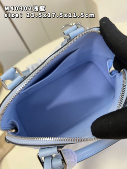 Louis Vuitton Alma BB