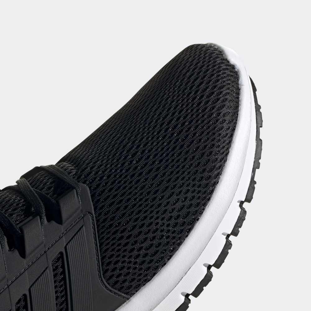 Кроссовки adidas Ultimashow