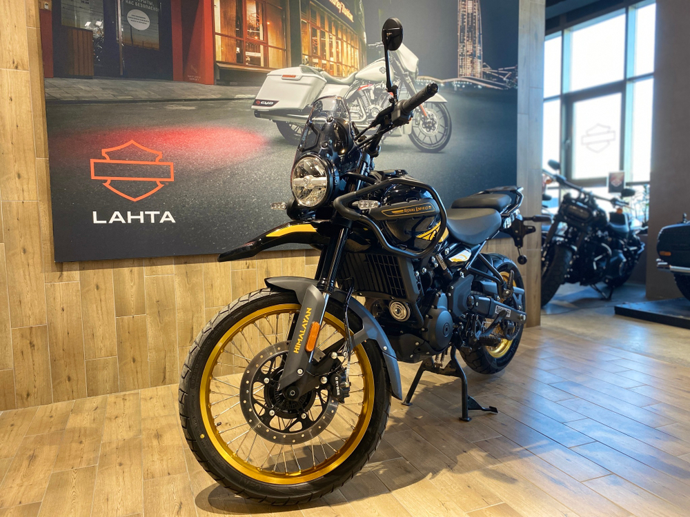 Royal Enfield Himalayan 450 Hanle Black (Premium) (бескамерные шины)