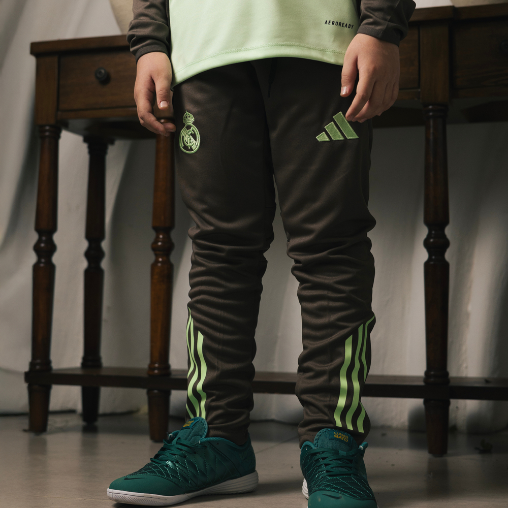 Реал Мадрид / Детский трен.костюм / Салатовый