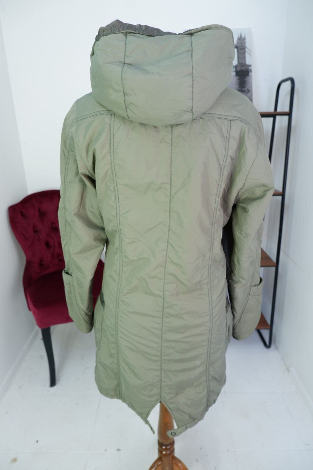 Парка Incity демисезонная 44 размер