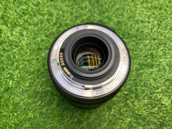 Canon EF-S 18-135mm 3.5-5.6 IS