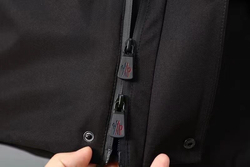 Пуховик Moncler