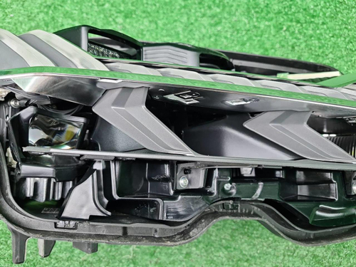Битая Фара правая Audi A7 2 4K8 (2018-н.в.) Matrix