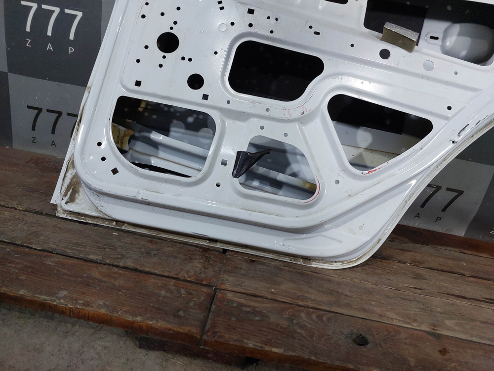 Дверь задняя правая LADA Granta 11-нв Б/У Оригинал 11180620001485