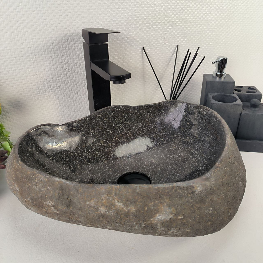 Раковина из речного камня RS-64902 43*34*14 0861