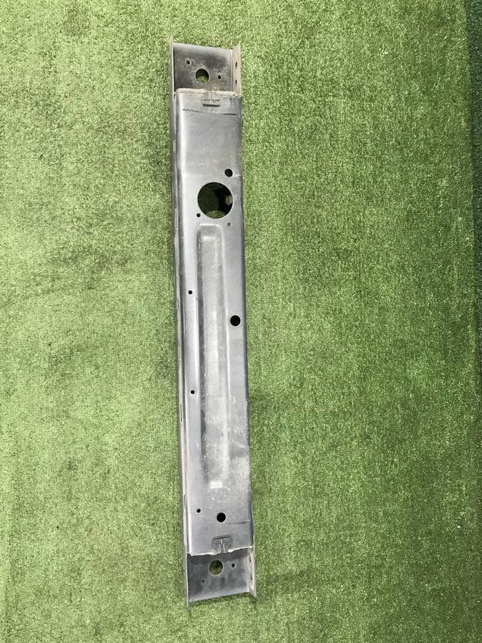 Усилитель передний Range Rover Vogue 4 (2012-2022)