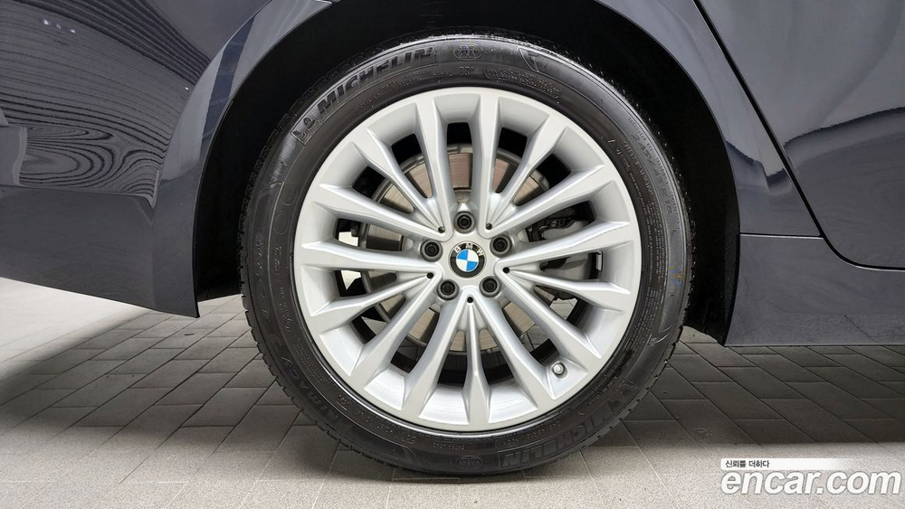 BMW 5 Series (G30) 530i Luxury Plus (05.2020)