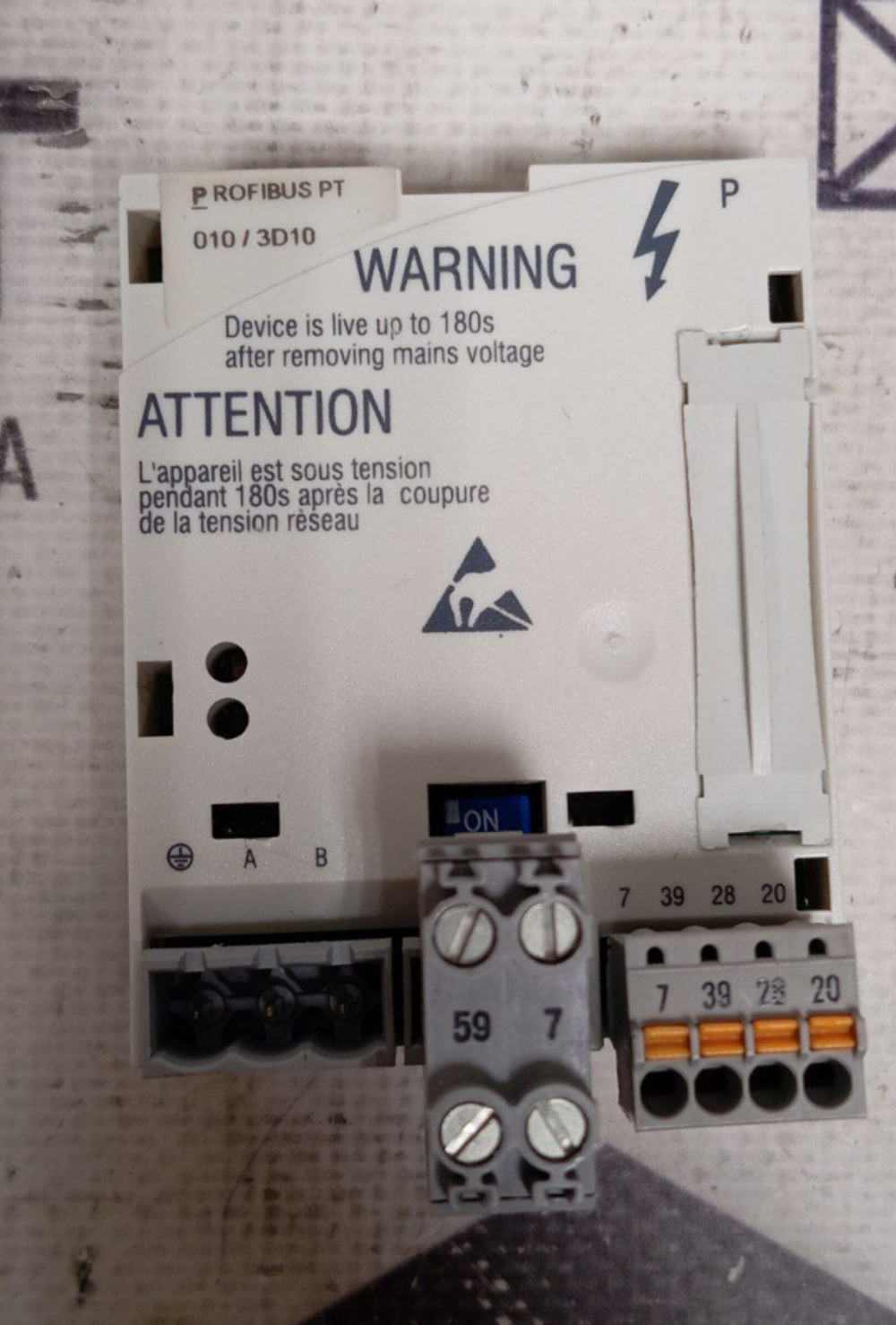 LENZE E82ZAFPC010 б/у