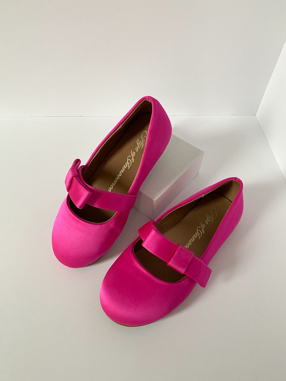 Текстильные туфли Age of Innocence, 28