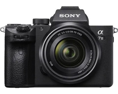 Sony Alpha A7 III ILCE-7M3 Kit 28-70 mm F/3.5-5.6 OSS Black