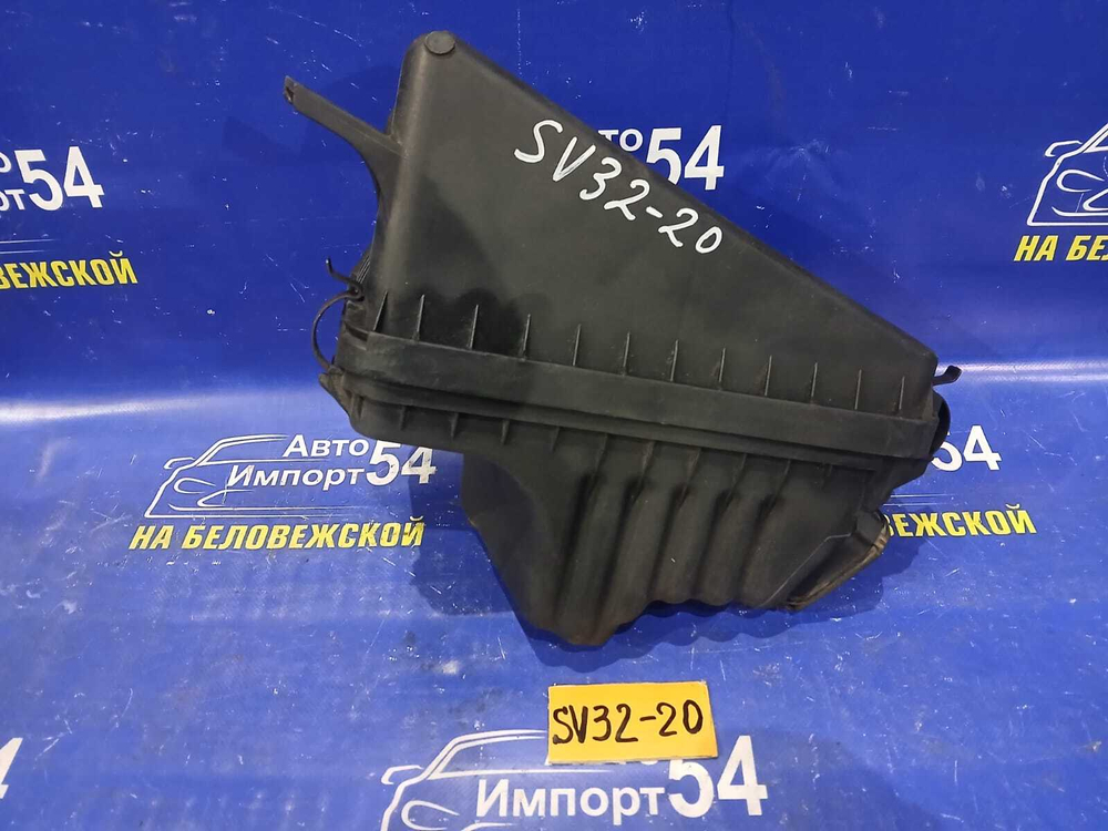 Корпус воздушного фильтра TOYOTA CAMRY 1991