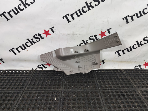 Накладка торпедо 2023г