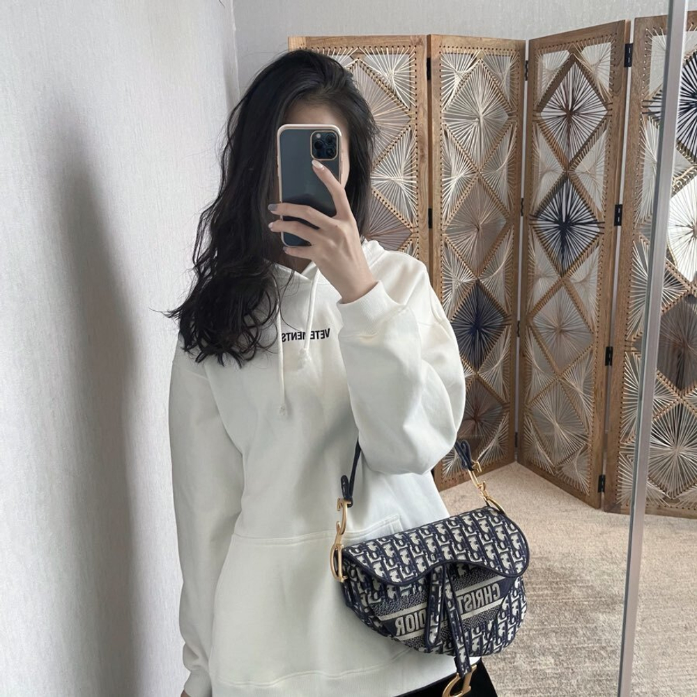 Christian Dior Saddle Bag 25 cm