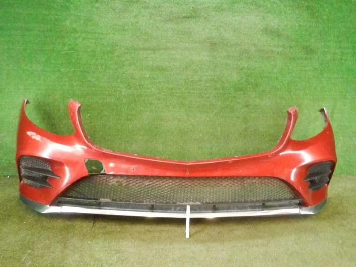 Бампер передний Mercedes GLC X253 15-19 В сборе