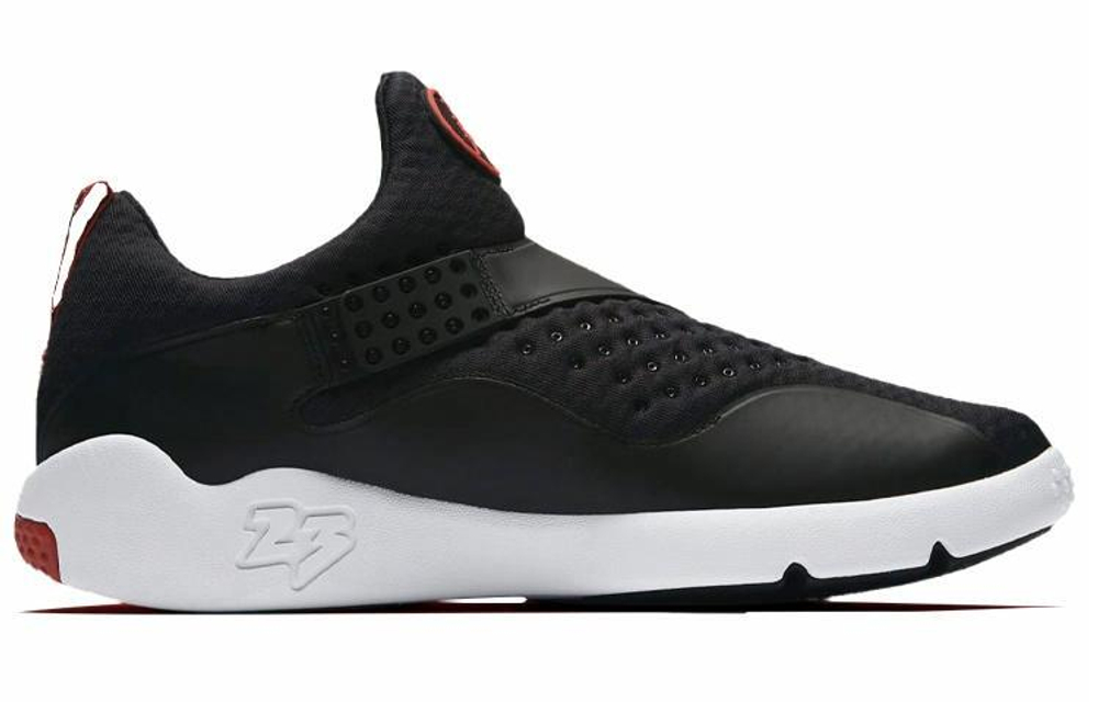 Кроссовки Jordan Trainer Essential