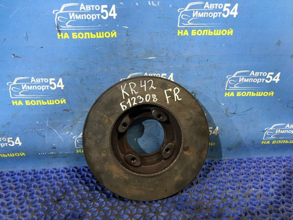 Диск тормозной передний TOYOTA TOWNACE NOAH 1996-2007