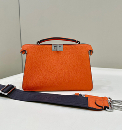 Fendi Peekaboo ISeeU XCross 23 cm