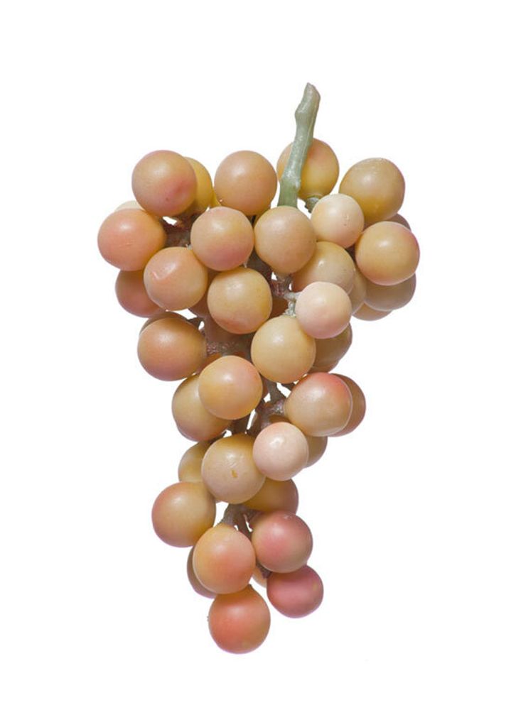 Виноград крупный круглый зелёно-розовый