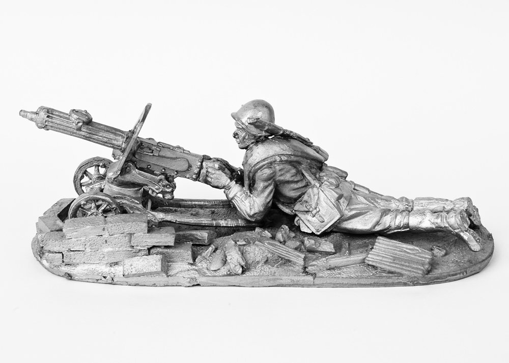 Оловянная миниатюра Пулеметчик с Максимом