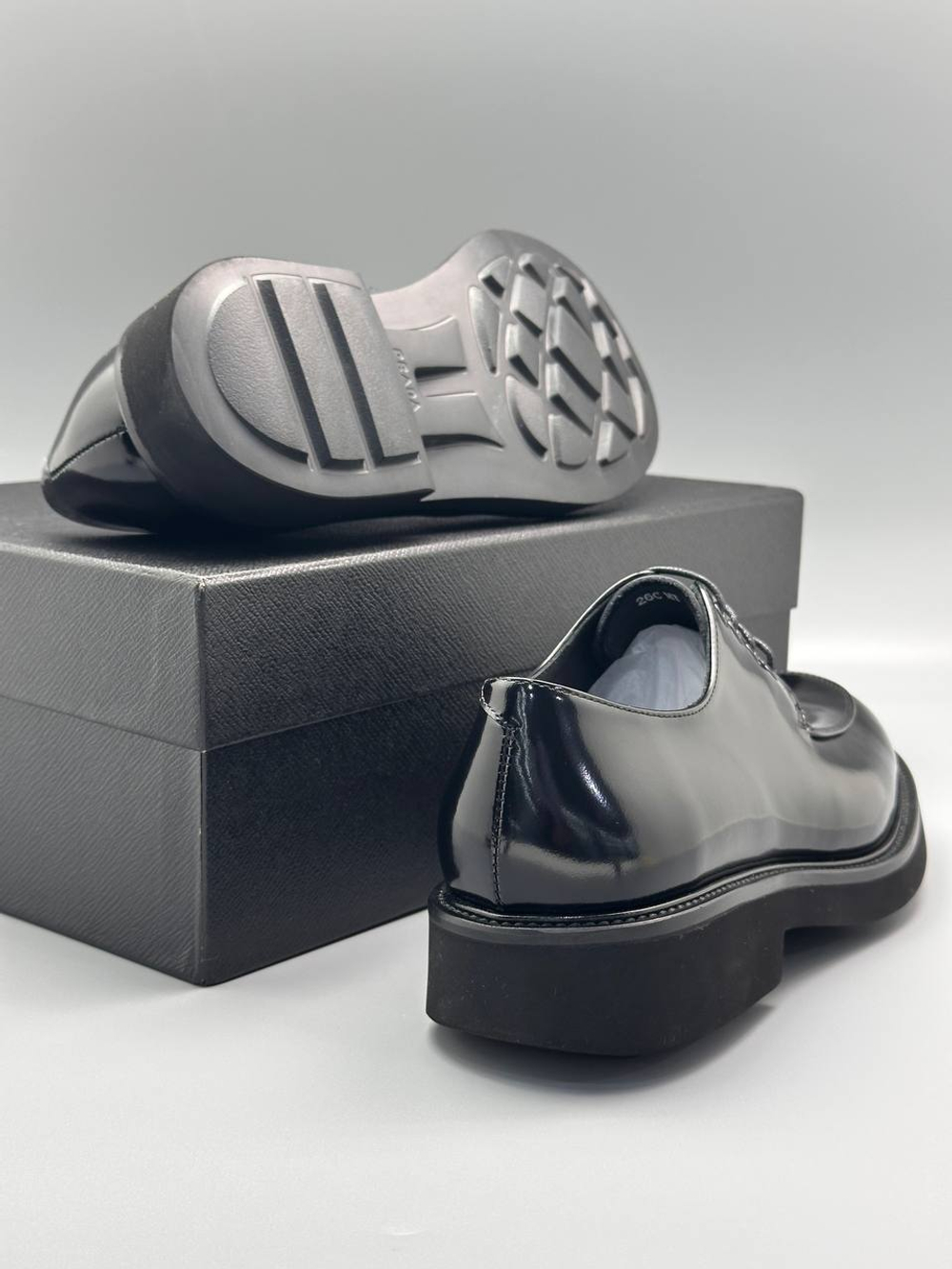 Туфли Prada