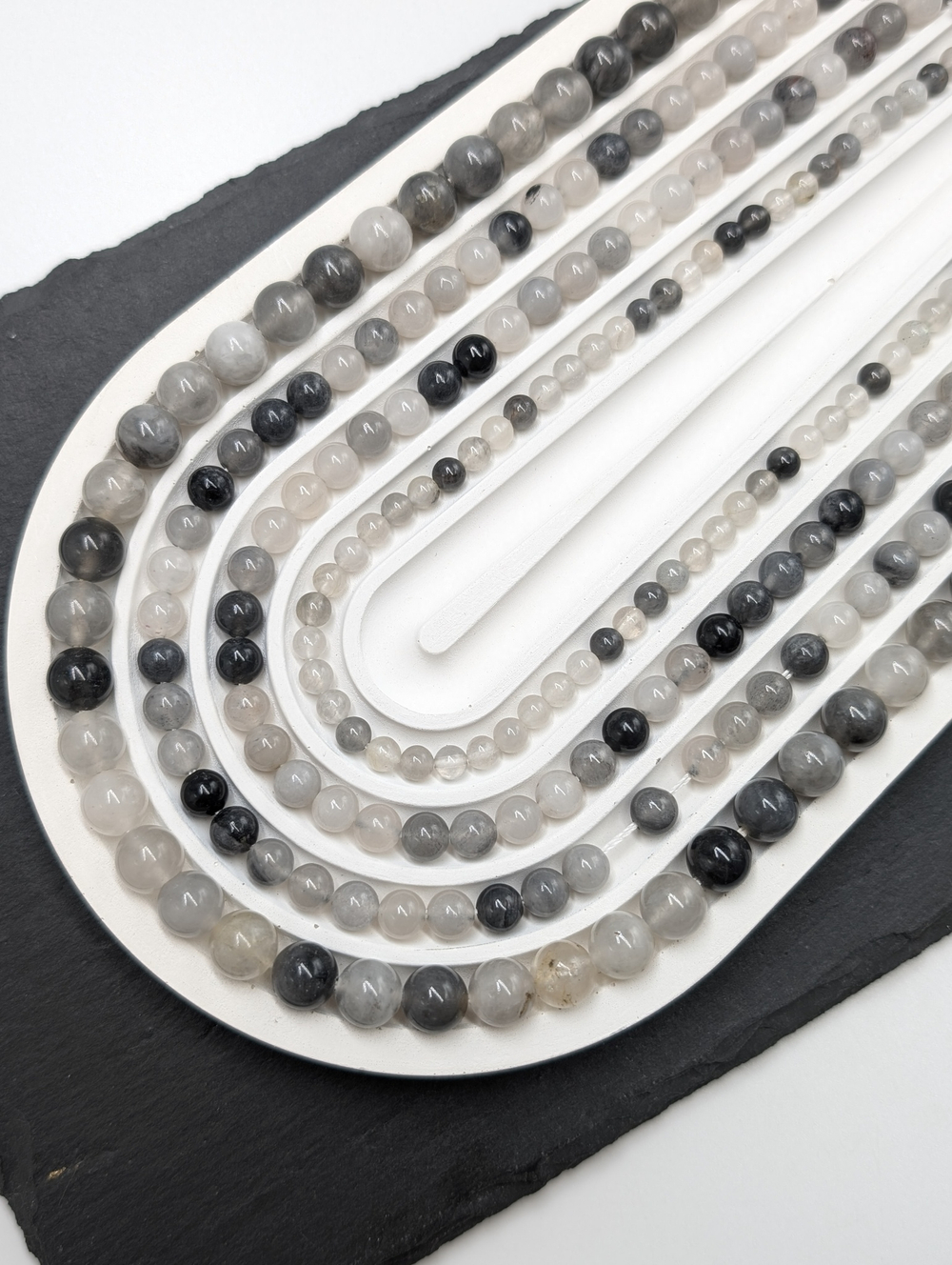 Серый кварц