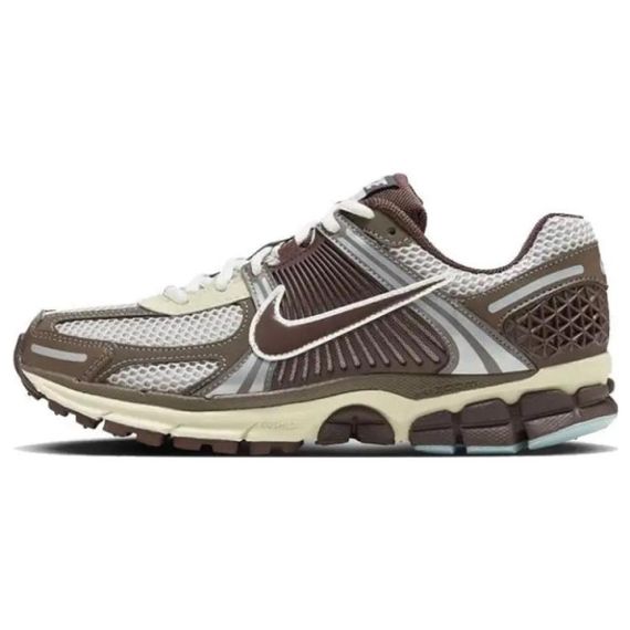 Nike Air Zoom Vomero 5 Бежевые кроссовки Низкие Женские