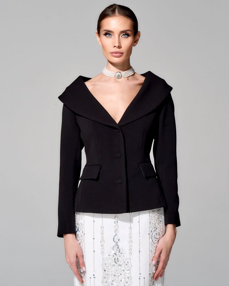 Приталенный жакет из итальянского крепа