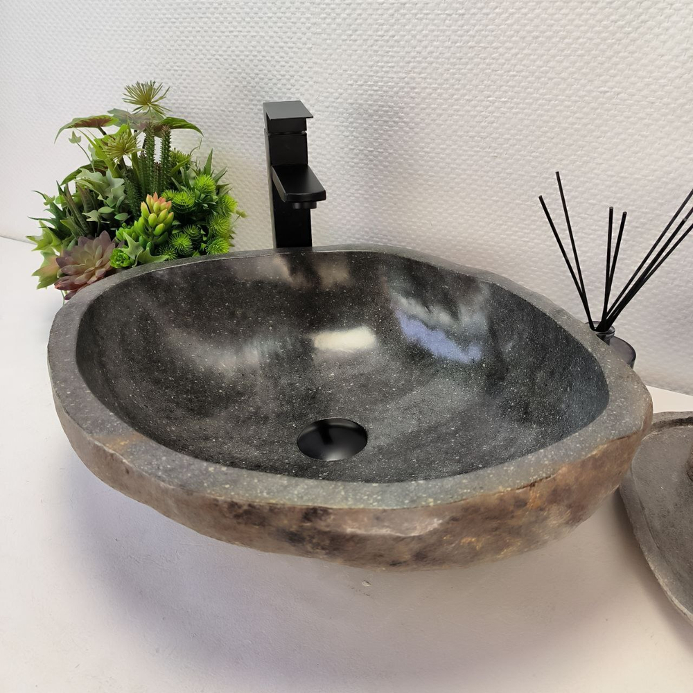 Раковина из речного камня RS-63375 (52*44*15) 0123