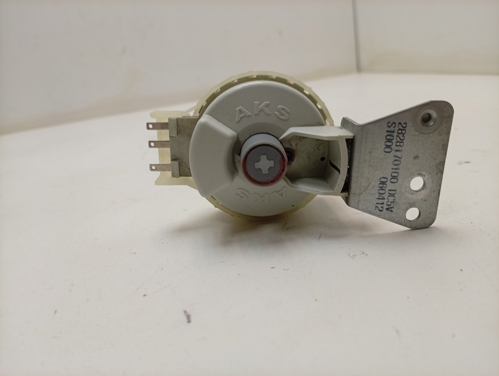 WKB61021PTMA кт40 Датчик уровня (прессостат) для стиральной машины Beko 2828170100 б/у