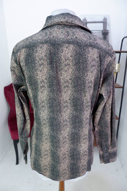 Блузка Marks&Spencer приталенная, визуально на 50 размер