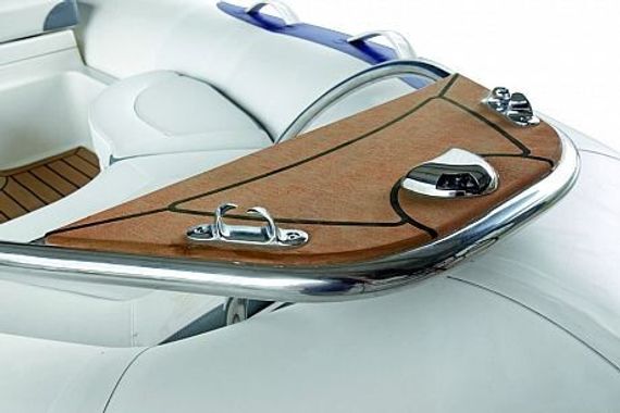 Лодка надувная ZODIAC Yachtline deluxe NEO 470 ( с синими вставками )