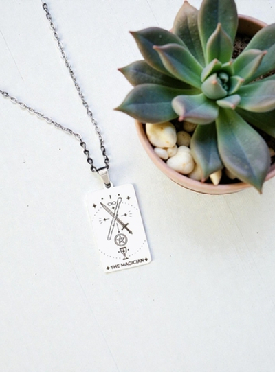 Подвеска Таро Маг