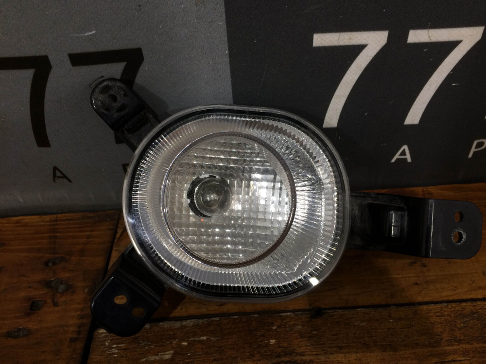 ПТФ передняя правая Kia Rio 4 (FB) 17-20 Б/У Оригинал 92208H0000