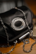 Мини сумочка Rinascimento из черного атласа