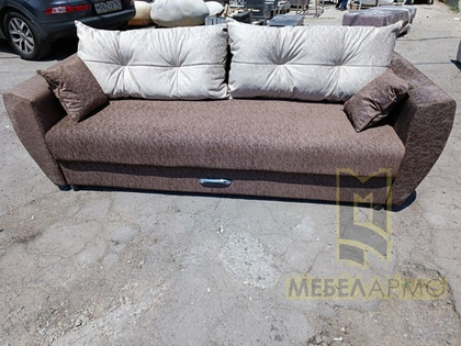 Прямой диван Монро