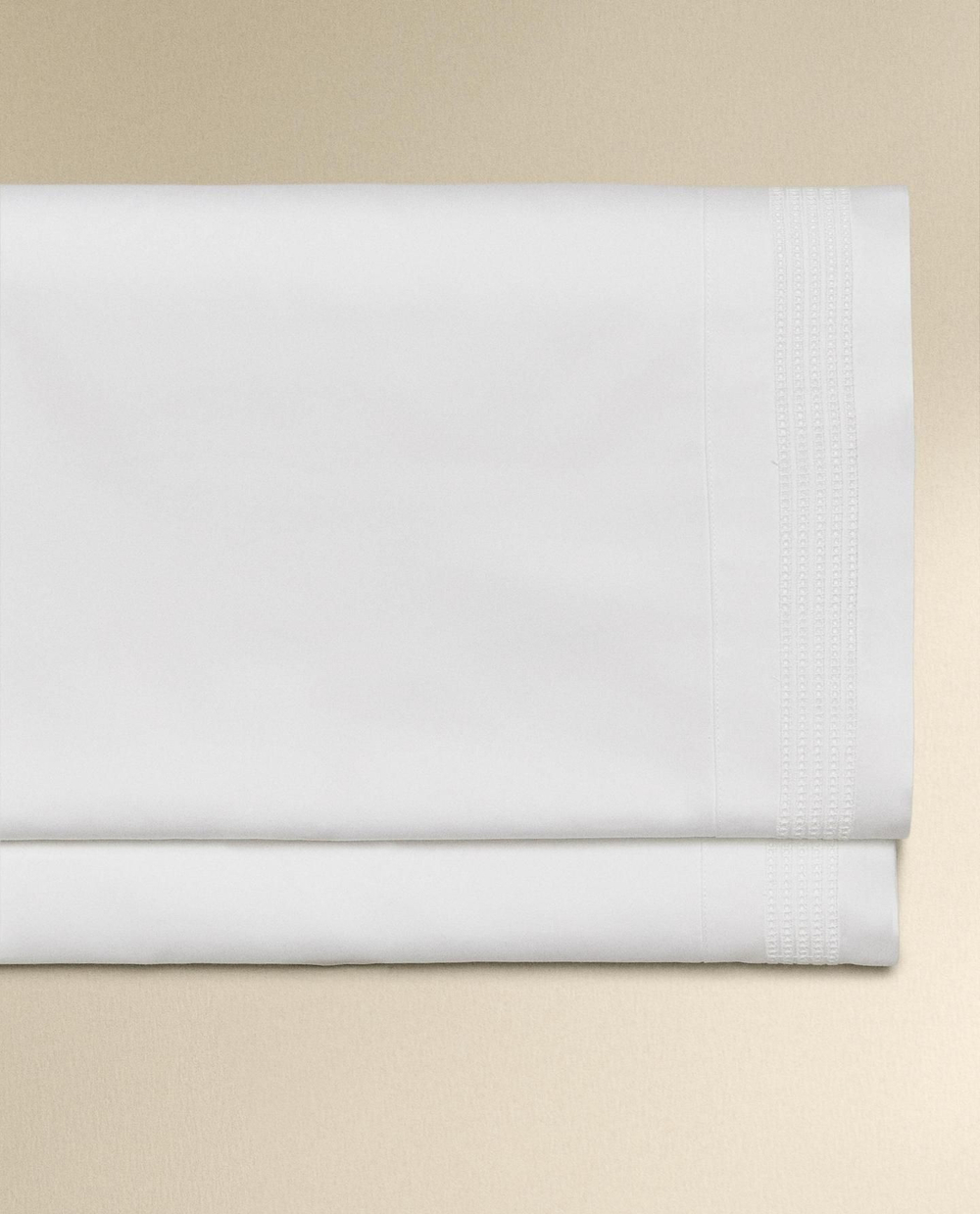 Zara Home - Простыня атласная с мережкой, белый, 210x280 см